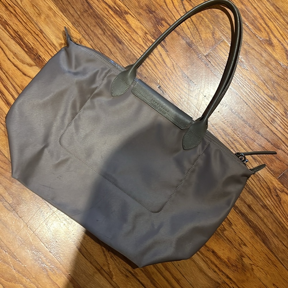 Longchamp Olive Green Le Pliage Large Tote - Picture 3 of 8